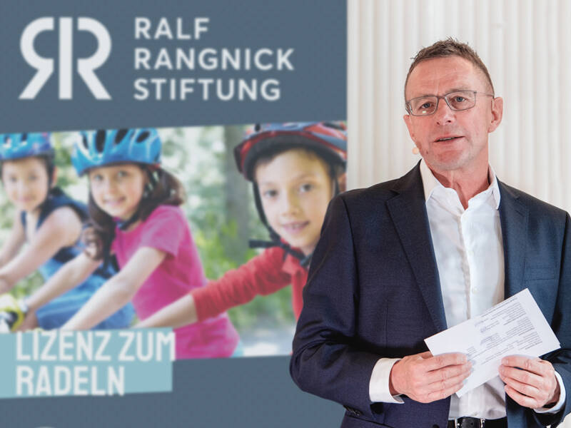 Ralf Rangnick als Stifter und Förderer