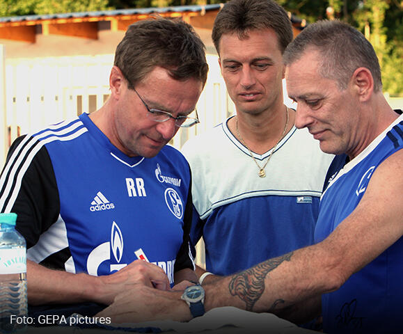 Ralf Rangnick, Cheftrainer von FC Schalke 04, 2011